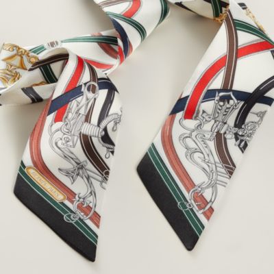 女性用シルクのセレクション | Hermès - エルメス-公式サイト